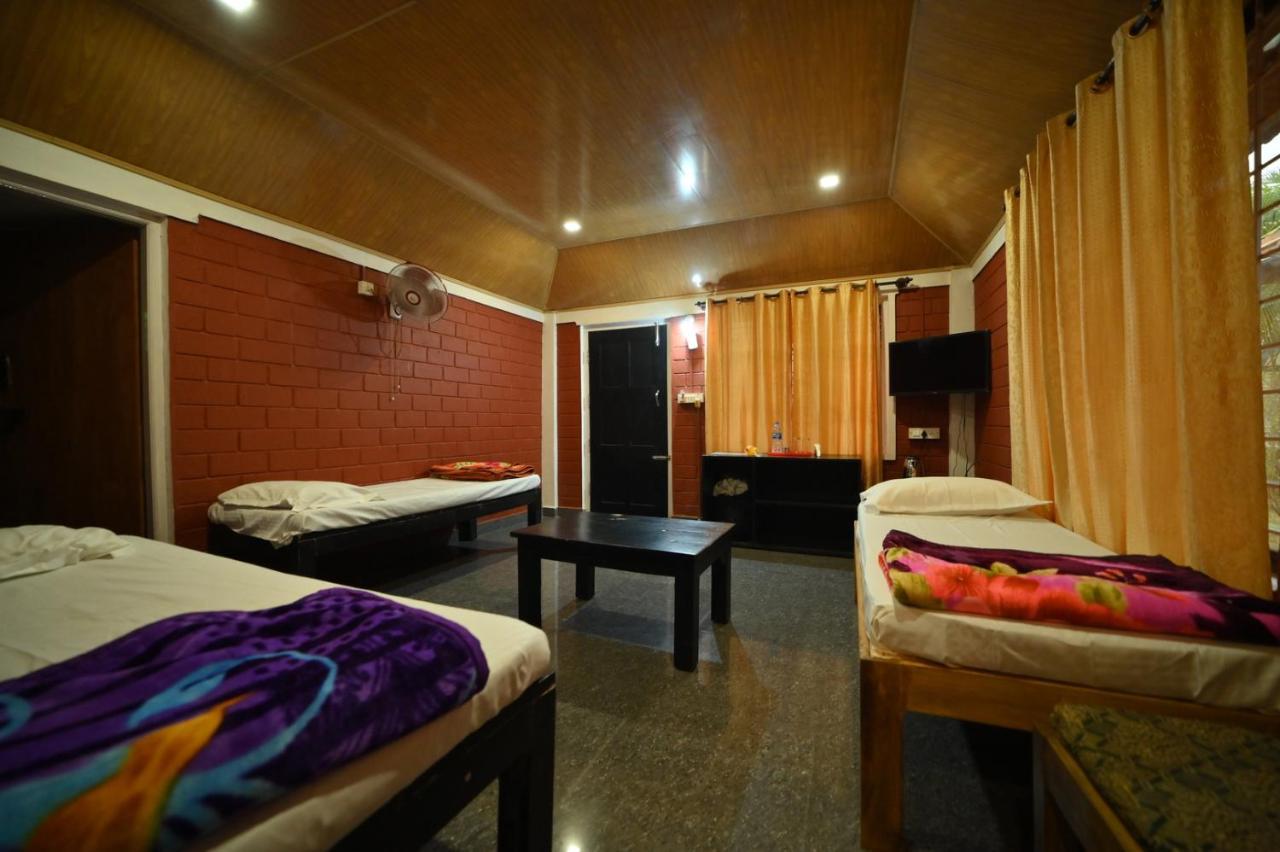 Coorg Homestay Resort Kushālnagar Extérieur photo